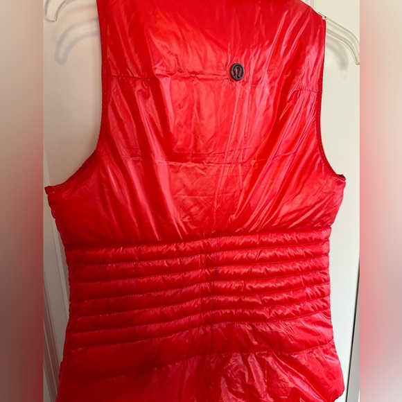 Lululemon Puffer Vest - Picture 6 of 14